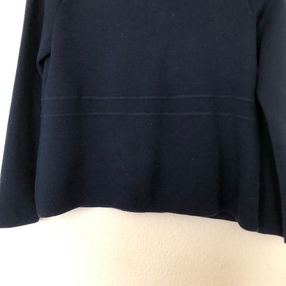 Talbots. Navy Blue Merino Wool Three button Long Sleeves Blazer  Lp - Picture 5 of 5